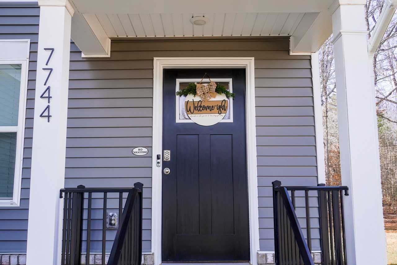 7744 7744 Lovegrass Terrace #1 - Photo 2 of 21