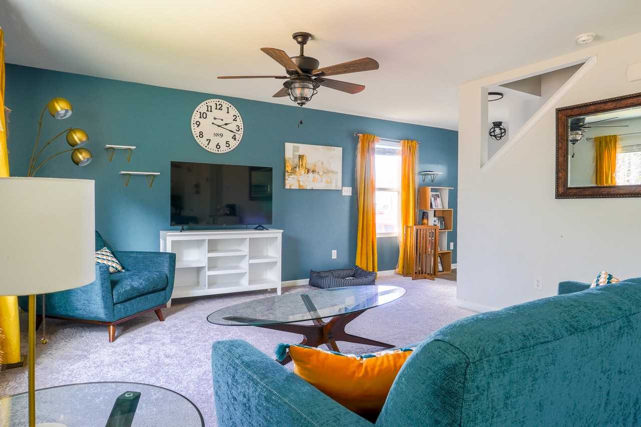 7744 7744 Lovegrass Terrace #1 - Photo 6 of 21