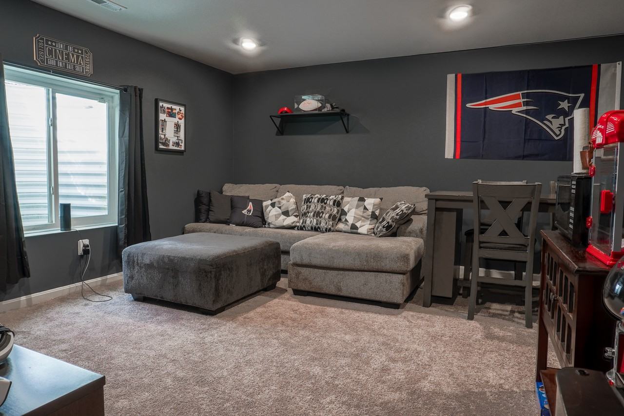 7744 7744 Lovegrass Terrace #1 - Photo 7 of 21