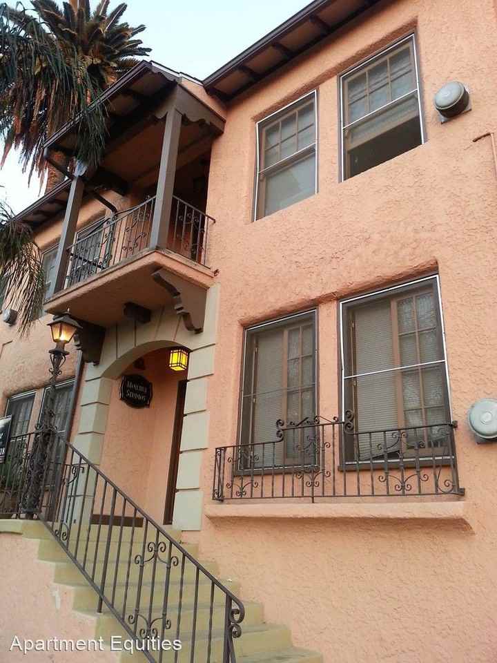 1118 Mohawk Street - Photo 2 of 17