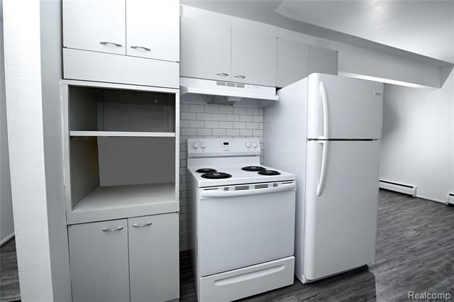 12800 W 9 Mile Rd - Photo 3 of 46