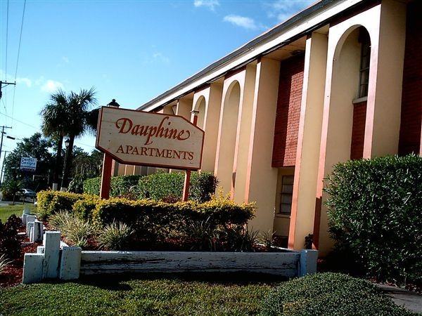 Dauphine Apartments - Photo 2 of 5