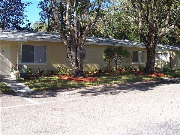 Ederington Villas - Photo 3 of 4