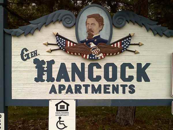 Hancock Apartments - Photo 2 of 12