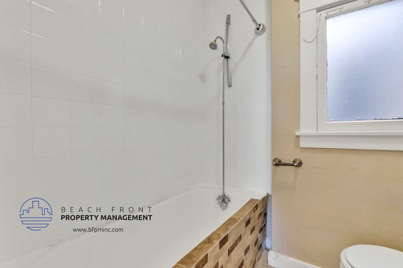 Vintage Pine Apartments - Photo 4 of 20