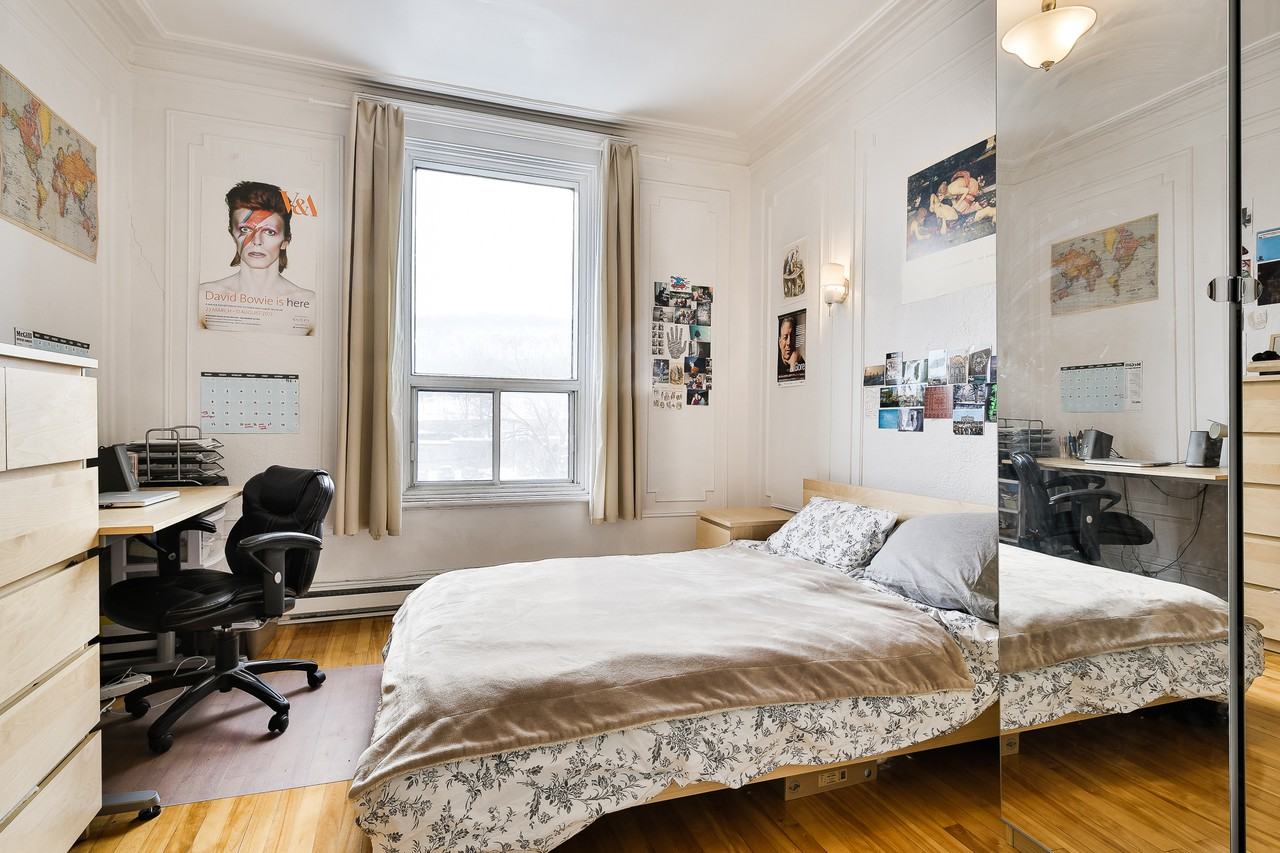 3961 Rue St-Urbain - Photo 3 of 11