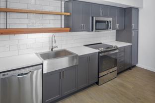 7711 Sw Capitol Hwy - Photo 1 of 1