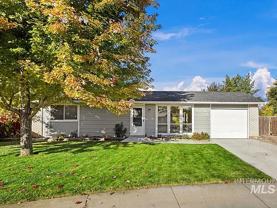 10994 Wildrose Ct - Photo 1 of 1
