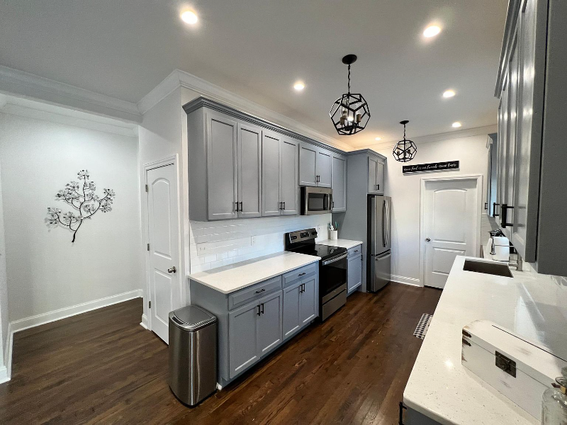 301 E 66th St - Photo 2 of 8