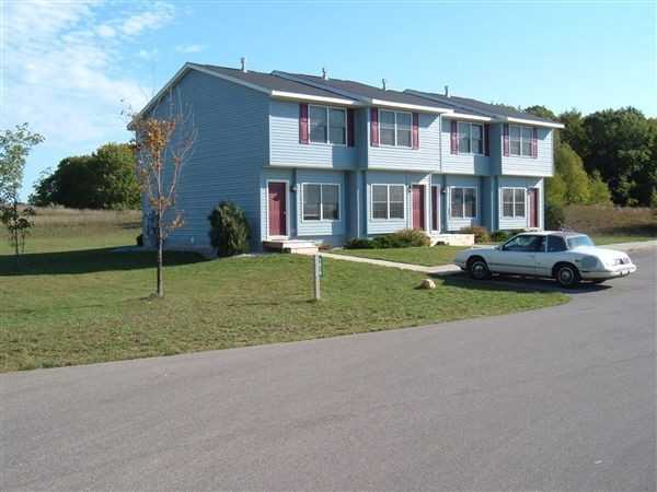 East Bay Condos - Photo 2 of 6