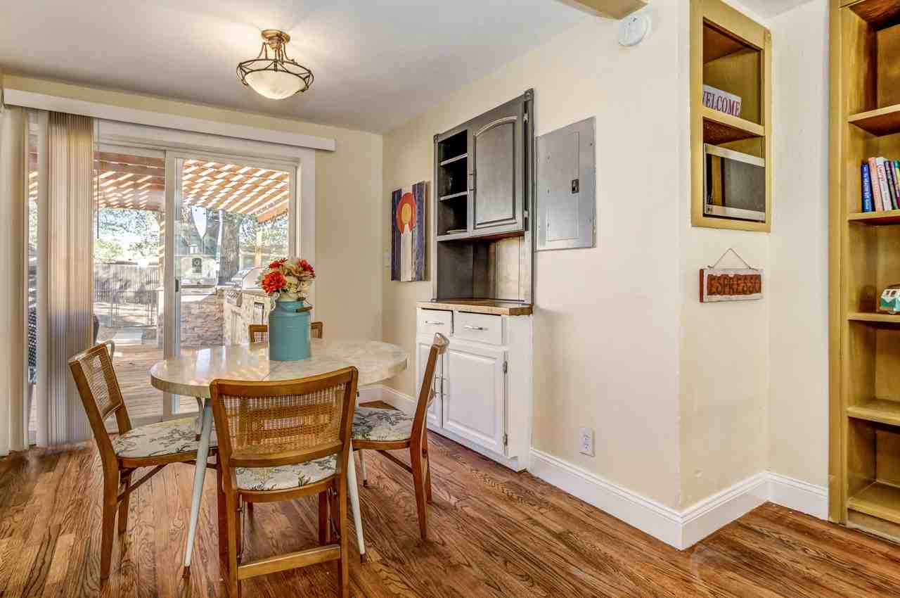 309 N 20th St #1 - Photo 3 of 8