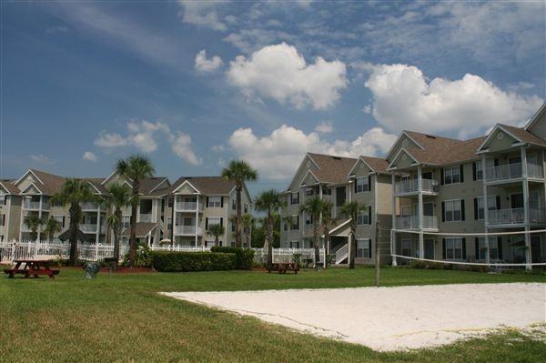 Palms at wyndtree - Photo 2 of 6