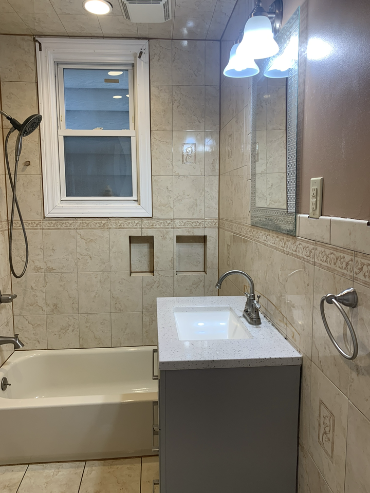 302 Summit Ave #1 - Photo 2 of 6