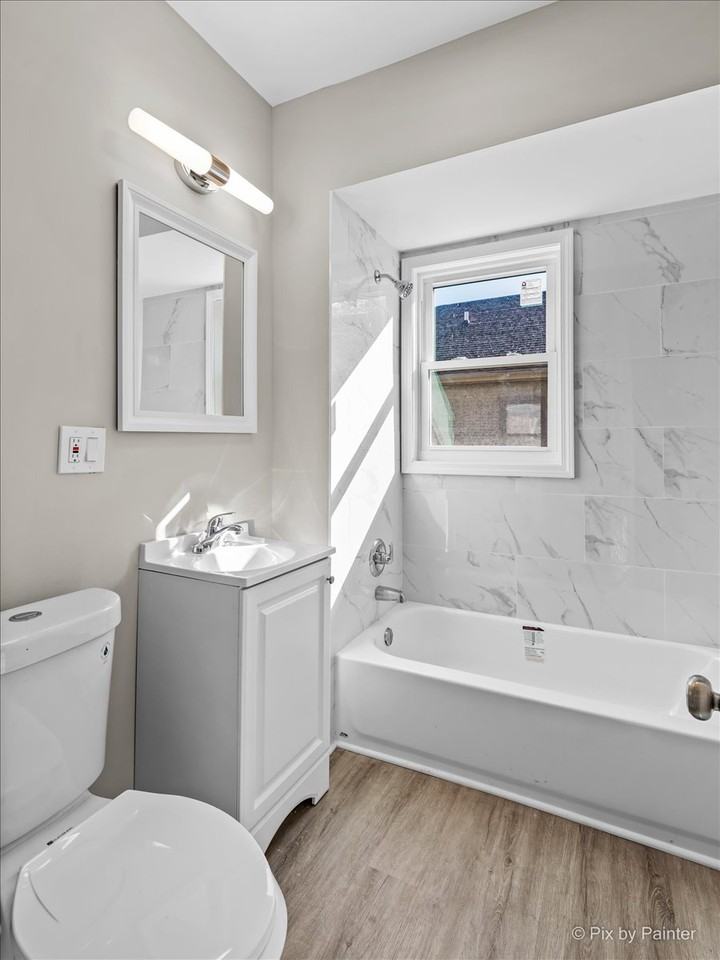 7815 South Langley Avenue #1 - Photo 4 of 10