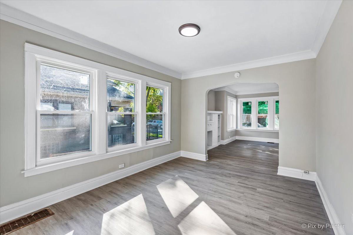 7815 South Langley Avenue #1 - Photo 6 of 10