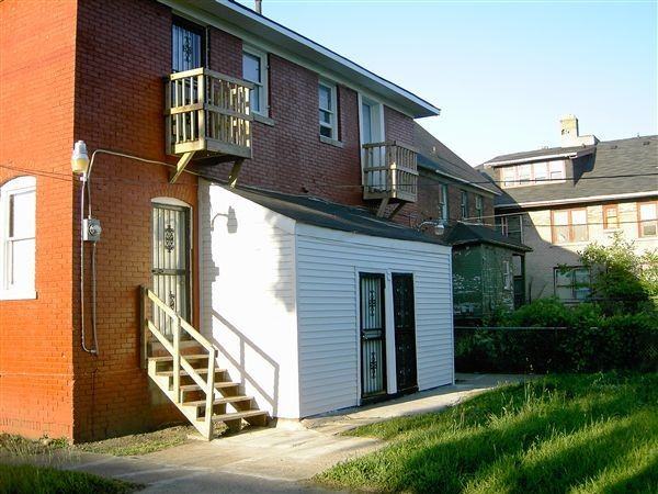 30 Elmhurst St - Photo 2 of 39