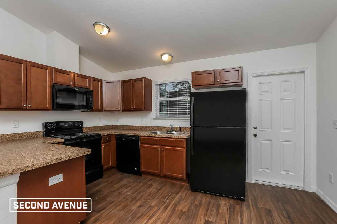 2864 Sw 145th Place Rd - Photo 2 of 18