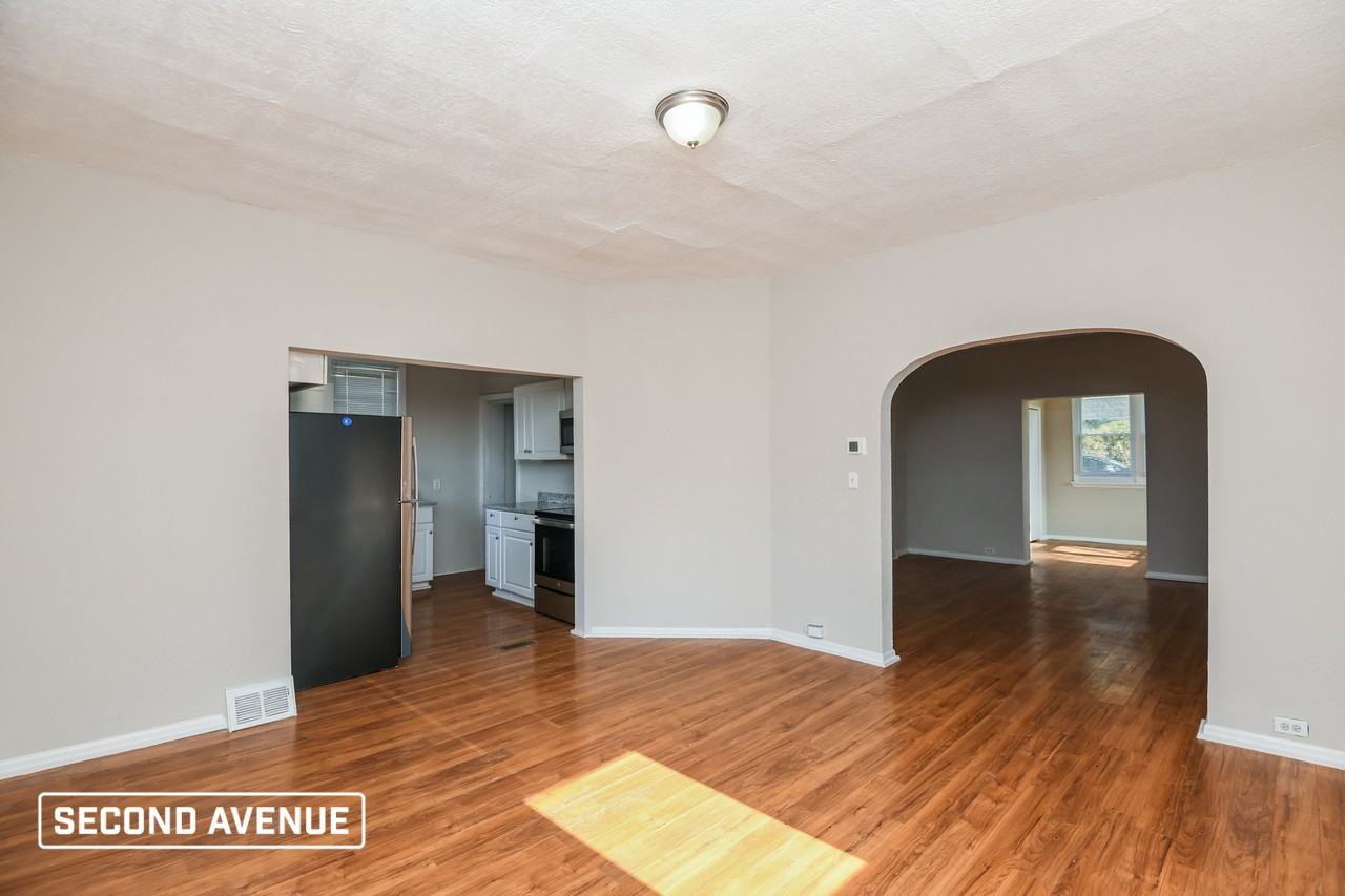 5118 Delford St - Photo 7 of 20