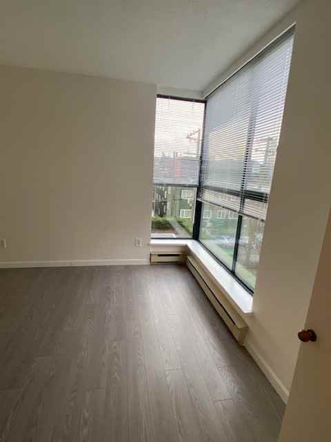 1268 West Broadway #310 - Photo 4 of 20