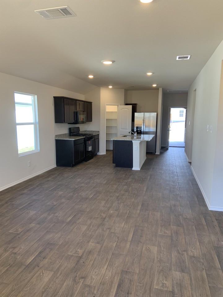 219 Whipporwill Ln #1 - Photo 4 of 18