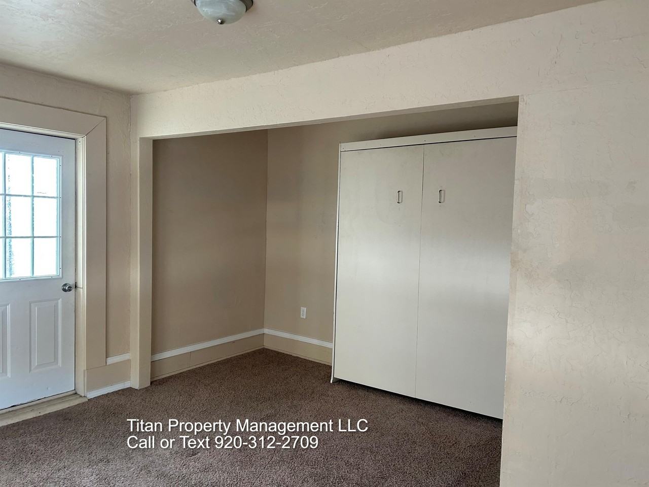 413 S Walnut St #C - Photo 2 of 8
