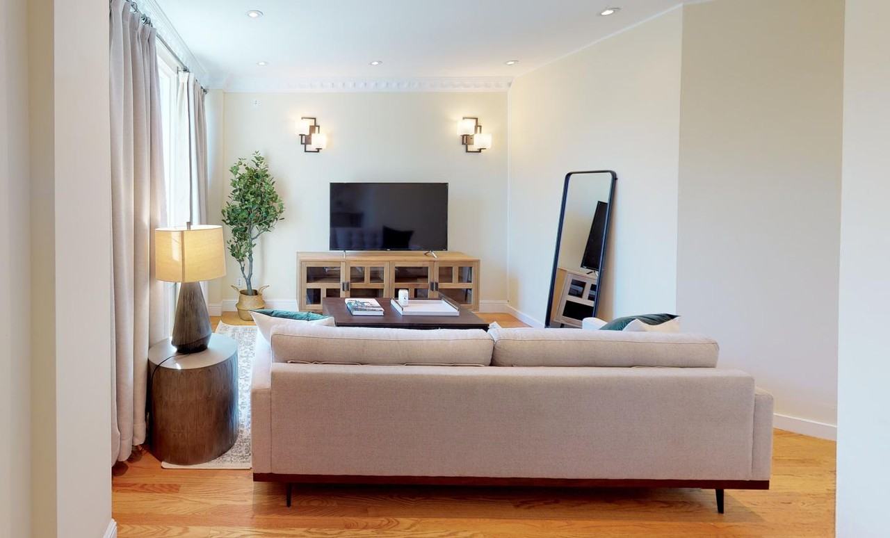 Delightful Outer Sunset townhome with lovely backyard - Photo 2 of 17