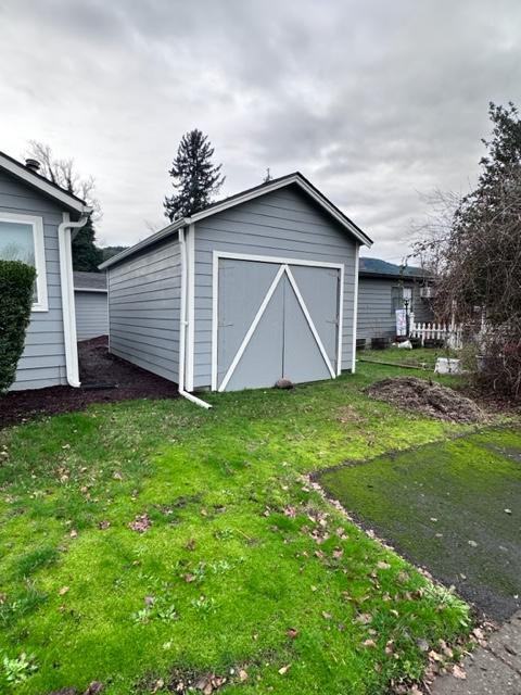 1218 Main St - Photo 2 of 18