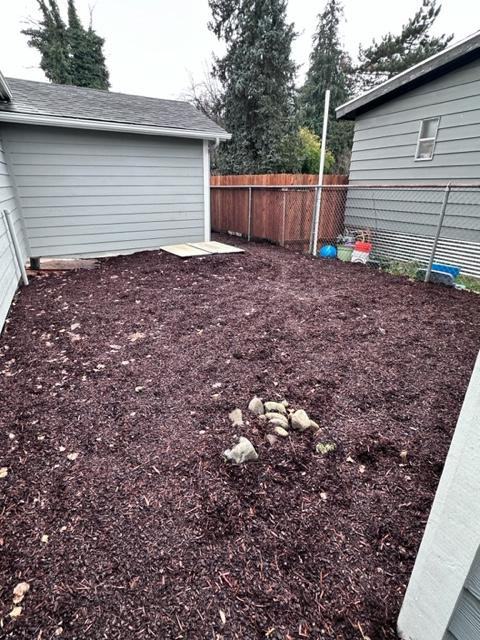 1218 Main St - Photo 3 of 18