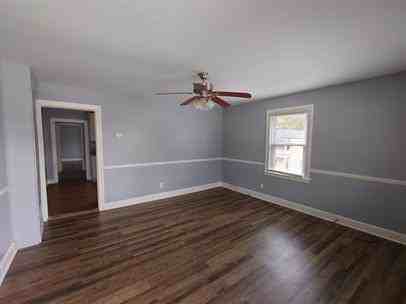 643 W 1st St - Photo 2 of 4