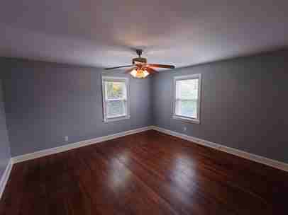 643 W 1st St - Photo 3 of 4