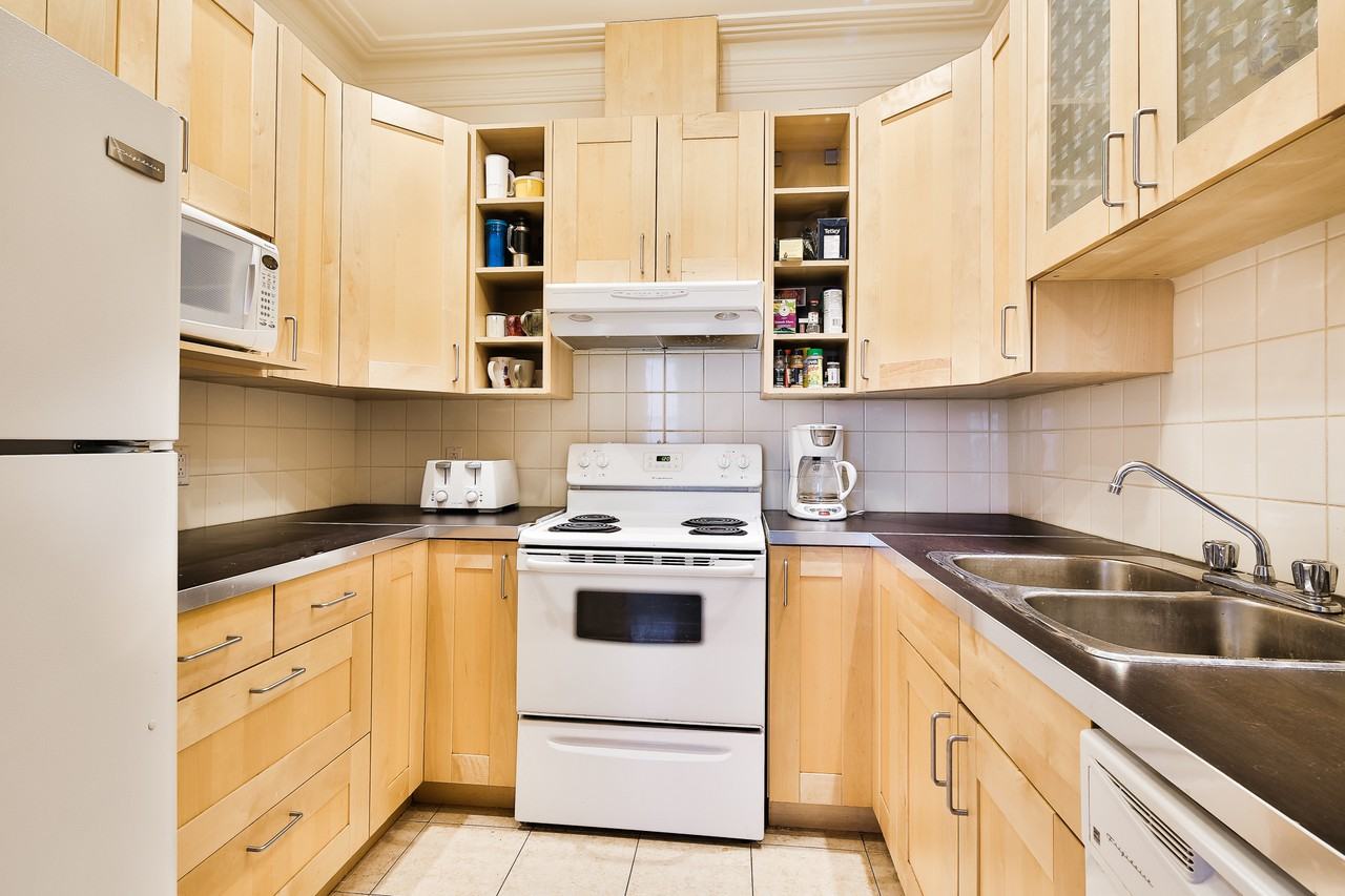 4288 Rue Saint-Urbain - Photo 3 of 9