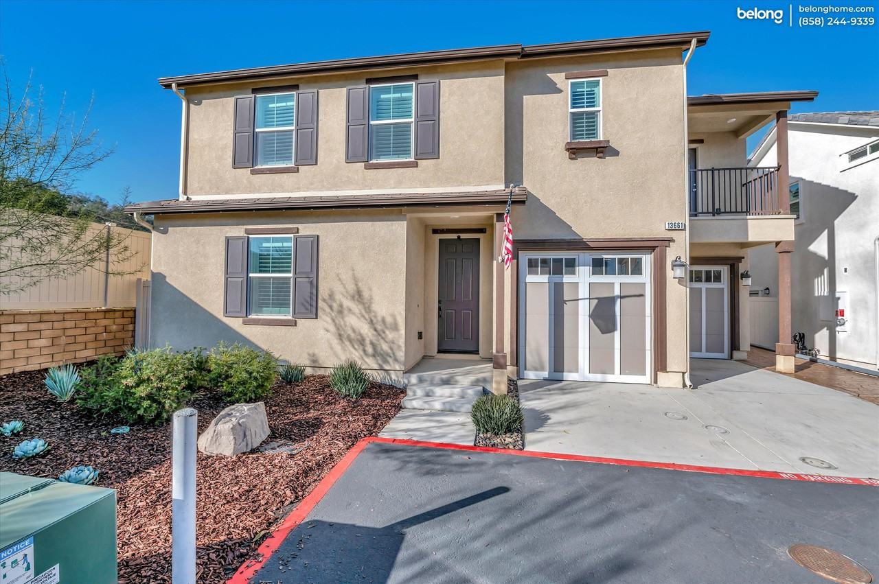 13661 Gray Hawk Way - Photo 2 of 37