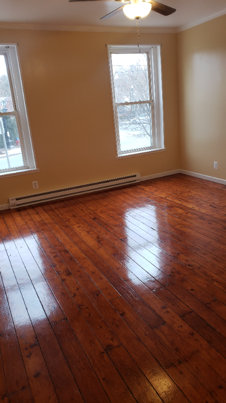 579 Congress St #1 - Photo 3 of 27