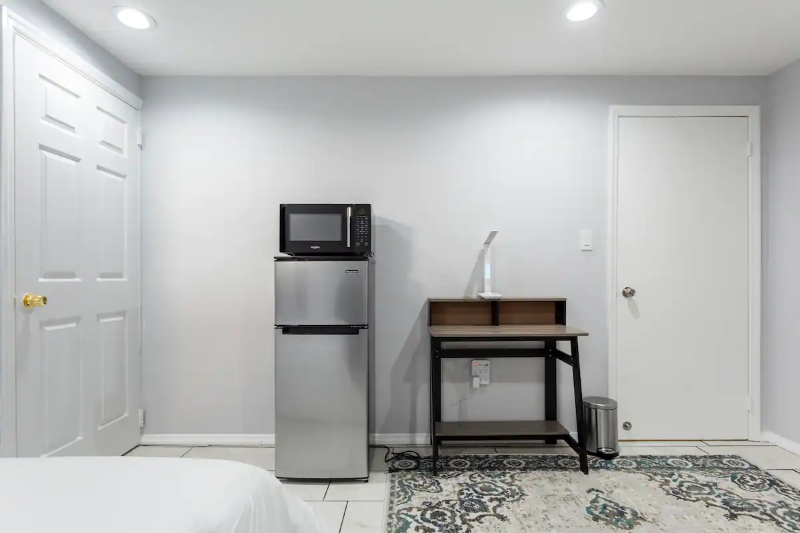 60 Beverly Rd #B - Photo 3 of 21