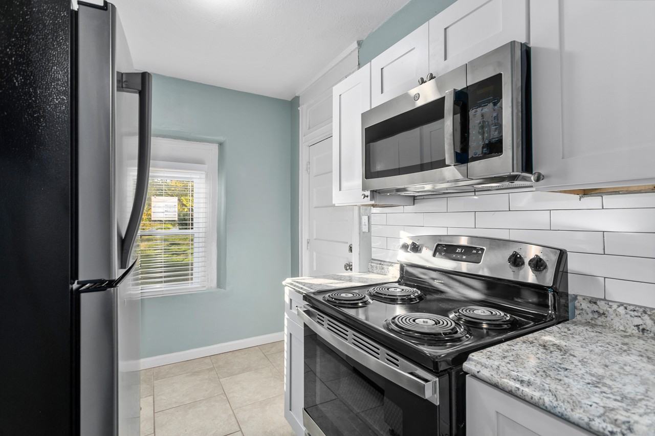 24 W 34th St #24-1W - Photo 4 of 27