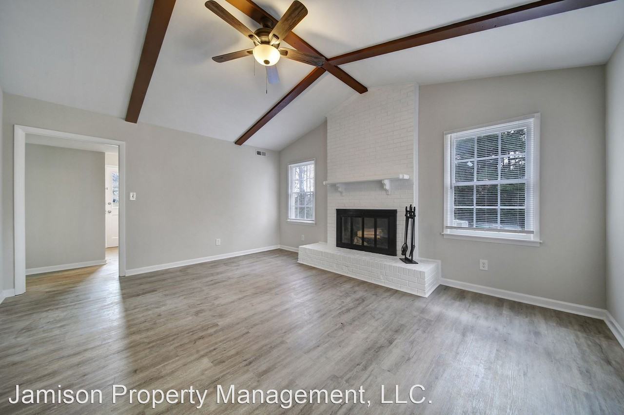 4908 Rankin Pl - Photo 3 of 32