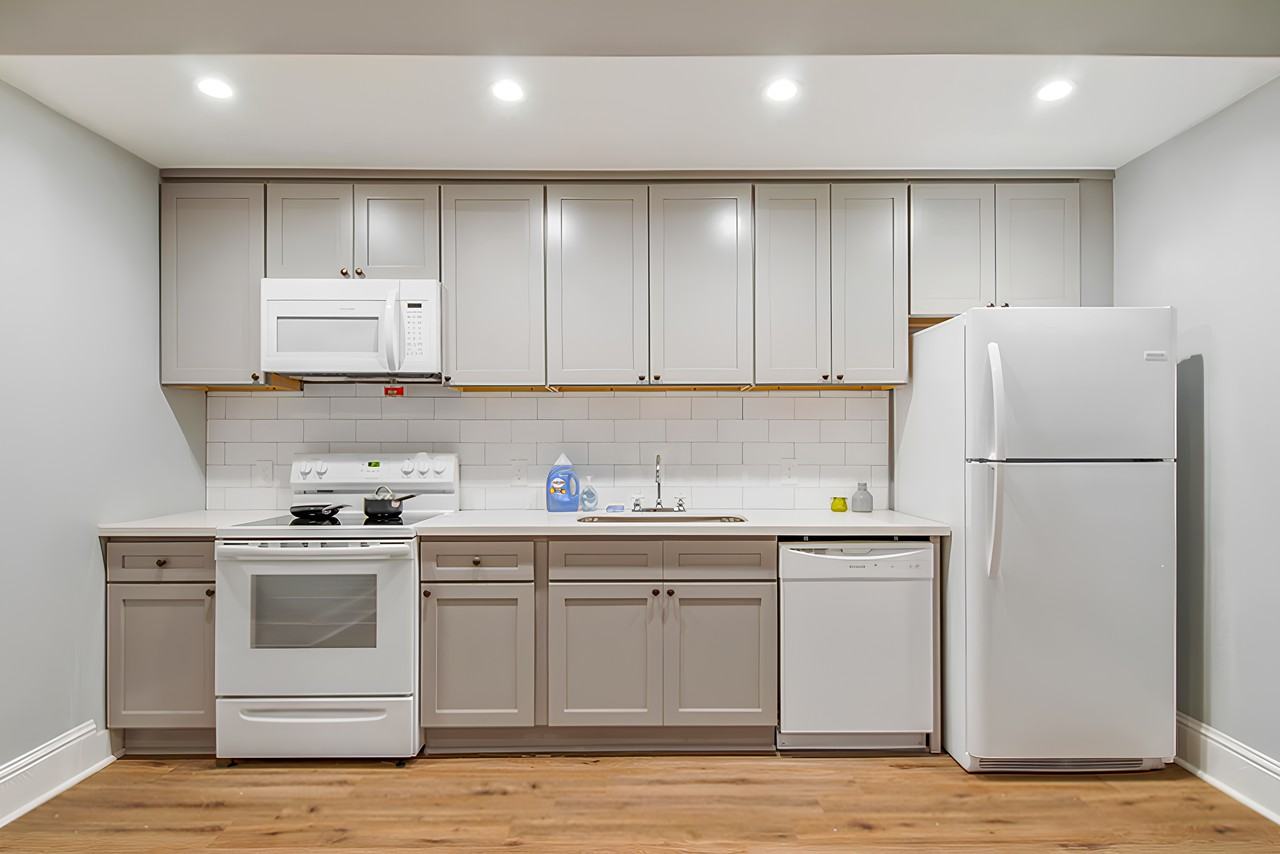 Philip St - Photo 2 of 11