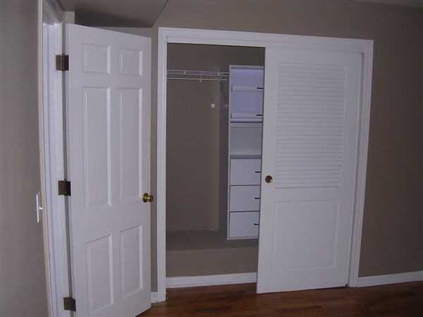 Regency Condominiums - Photo 3 of 6