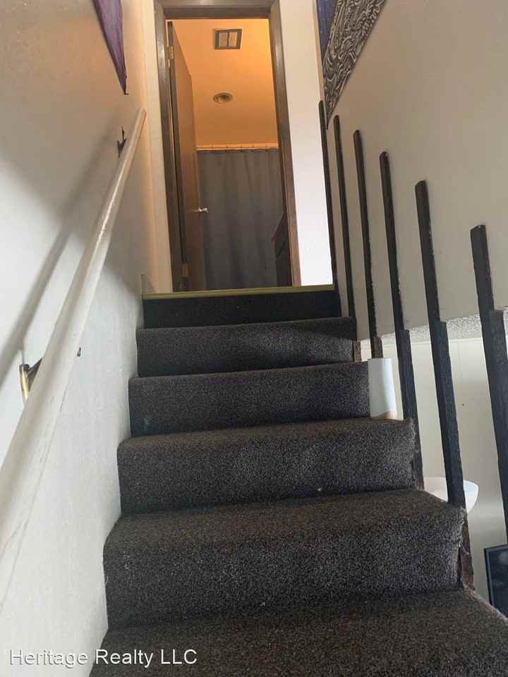 440/442 SE Kamiaken Apartments in Pullman, WA 99163 Zumper