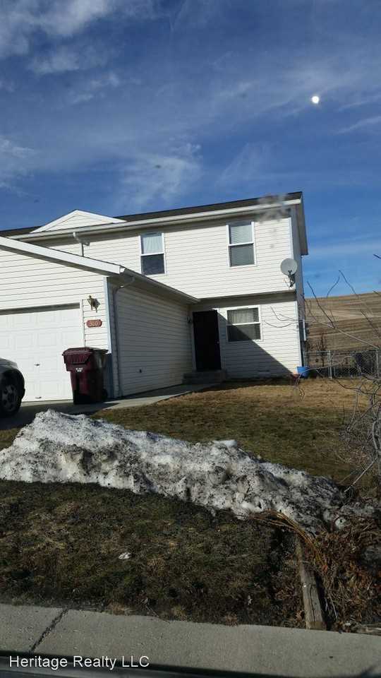 380/382 NW Parr Dr. Apartments in Pullman, WA 99163 Zumper