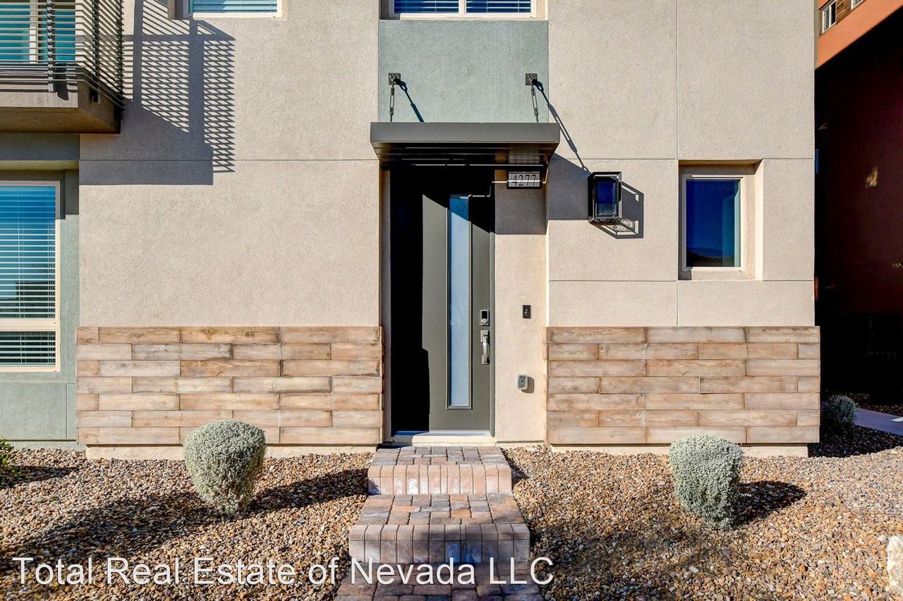 4277 Solace St - Photo 3 of 35