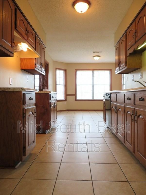 6971 Cross Timber Ln - Photo 3 of 8