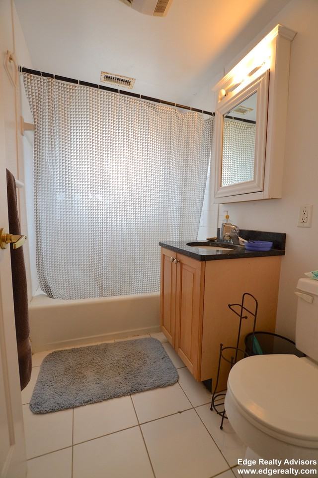 140 Newton St #3 - Photo 7 of 11