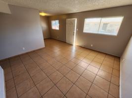 featured image of 2527 Crawford St