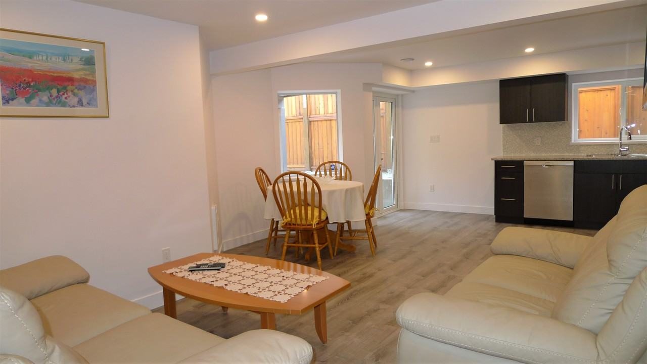 17A Parkdale Pl - Photo 3 of 16