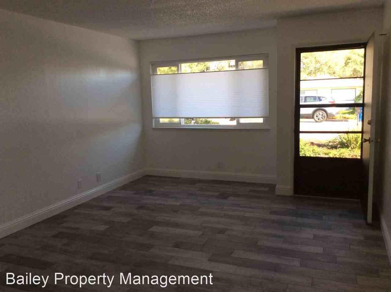 3161 Hardin Way - Photo 3 of 15