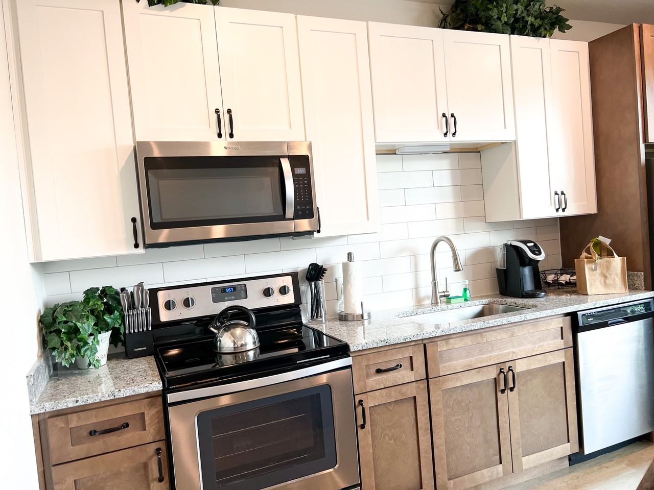 500 Gate Lane Apartments 500 Gate Ln 1000