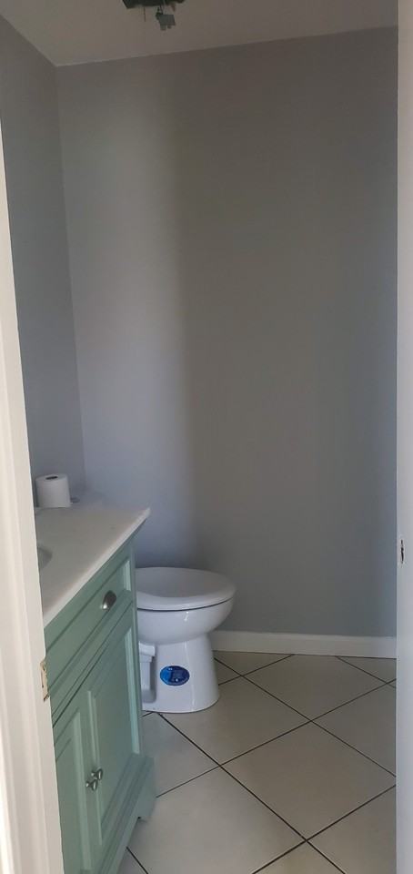 7904 White Water Court - Photo 3 of 15