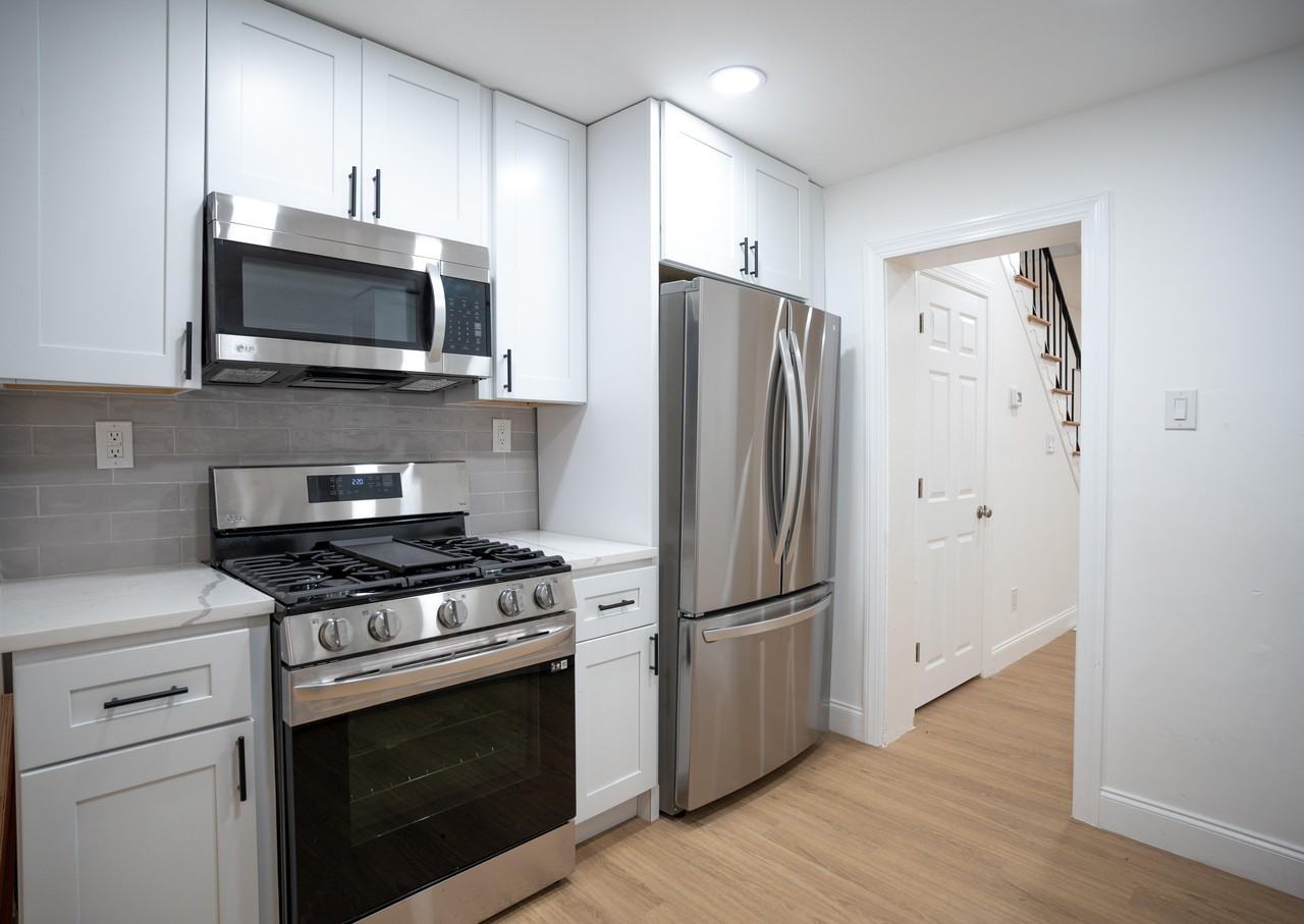 623 Fitzgerald St #623FITZGER - Photo 3 of 9