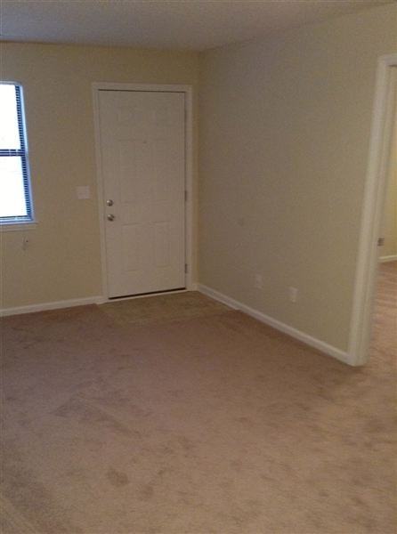 South Square Apartments - Photo 3 of 6